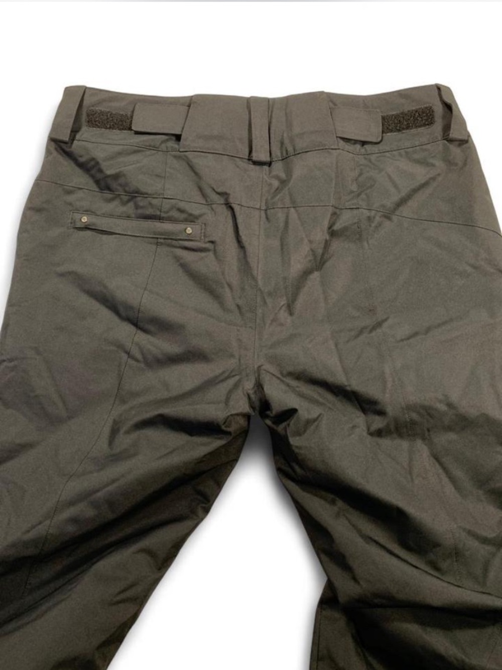 Obermeyer Women's ‘Malta’ Black Ski Pants - Picture 7 of 9